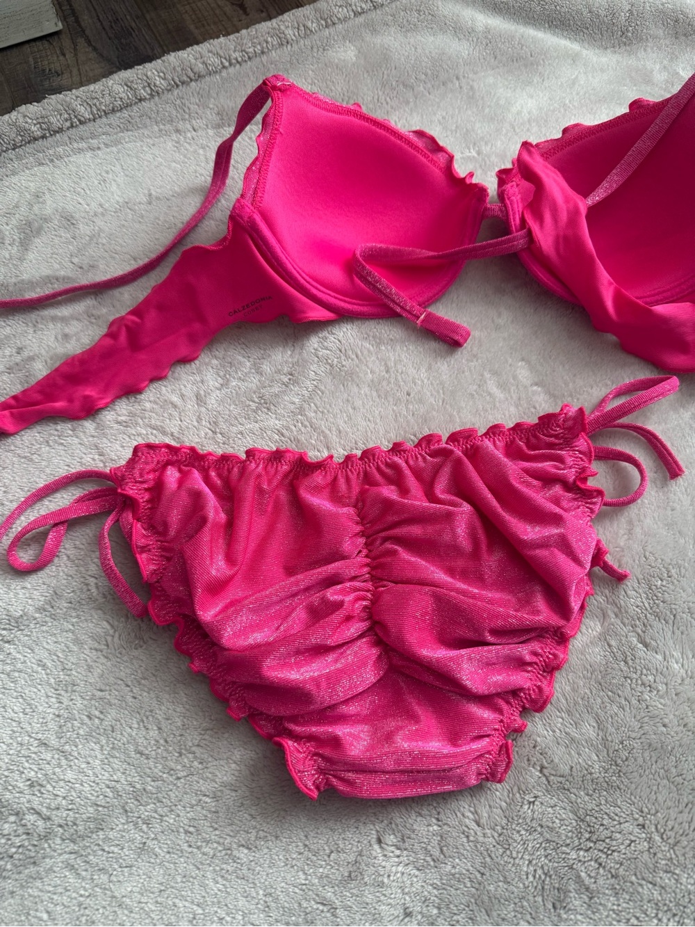 Hot Pink Ruffled Bikini Set - Picture 2 of 3